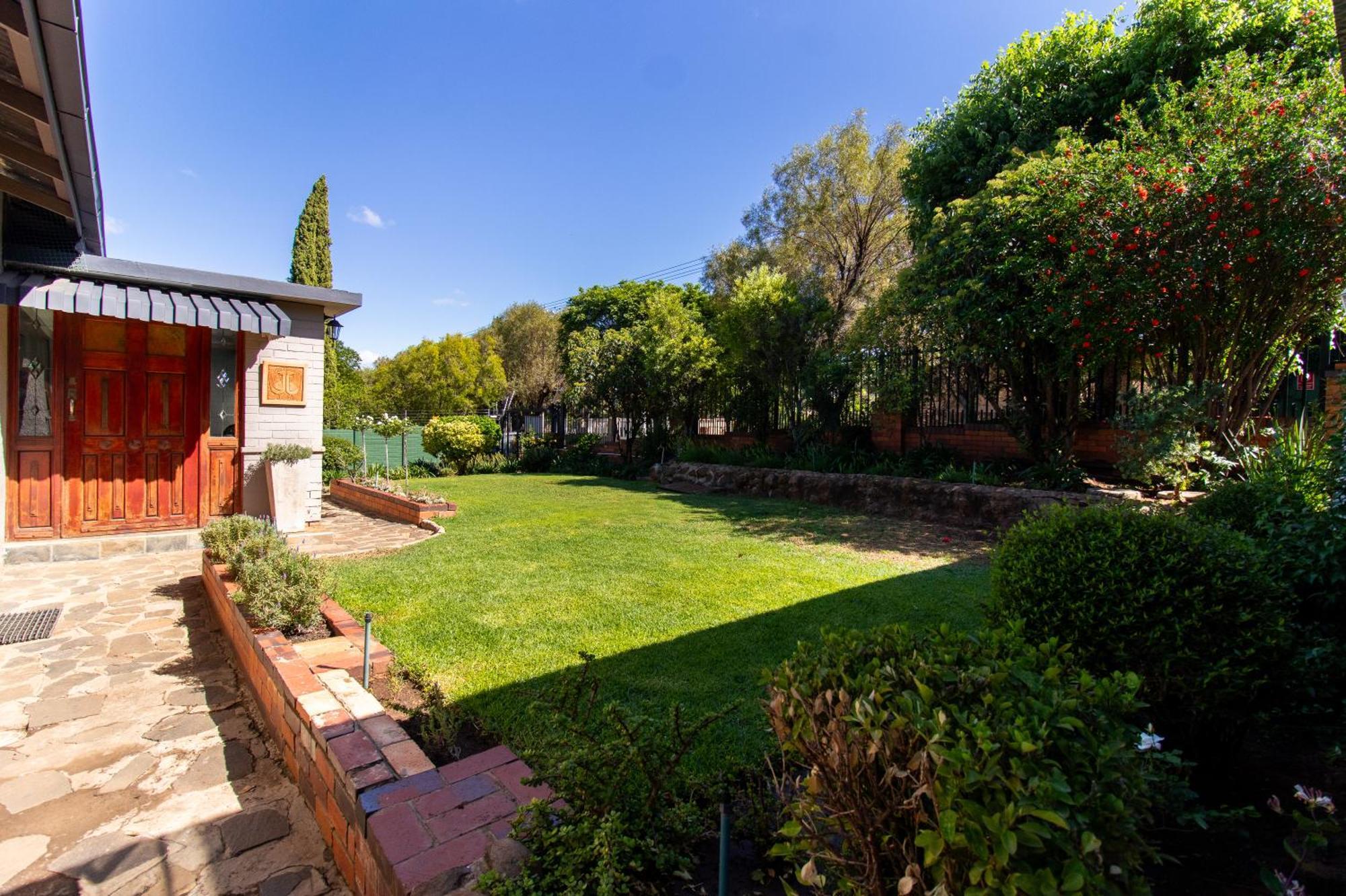 Glenmore Guesthouse Bloemfontein Dış mekan fotoğraf